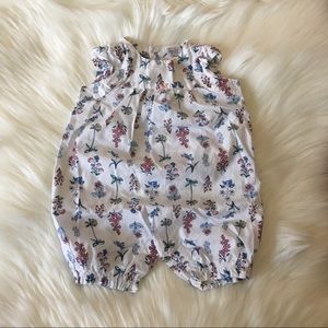 30% Off Bundles! White & Floral Romper!